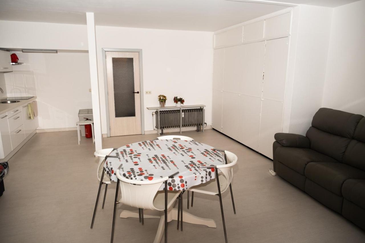 Appartement Moderne Studio Met Zeezicht Naast Casino
